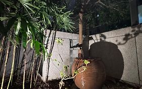 ザ コーナー ハウス